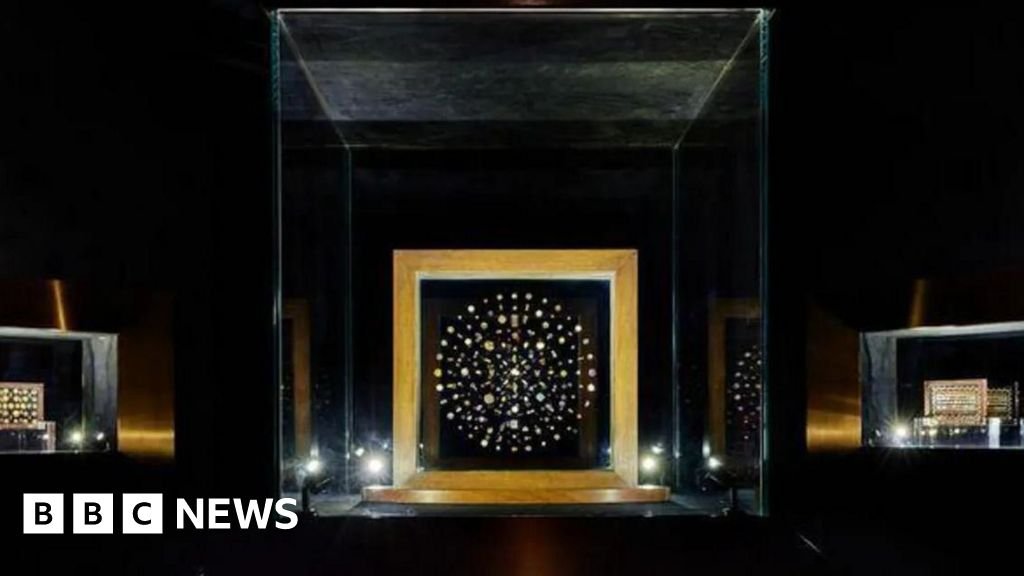 India seeks to stop sell of jewels linked to buddha remains