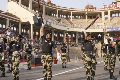 Beating Retreat Ceremony Resumes at Attari Border after 12-day Suspension